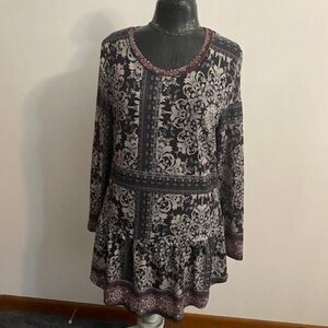 Lily by Firmiana Black/Brown/White Paisley long-sleeve tunic, size L